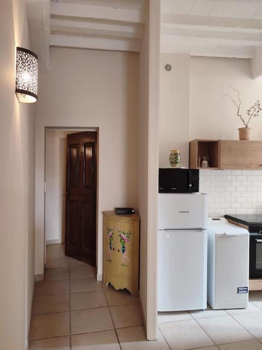 דירות Uzes Centre Quartiers Des Arts Charme De L'Ancien מראה חיצוני תמונה