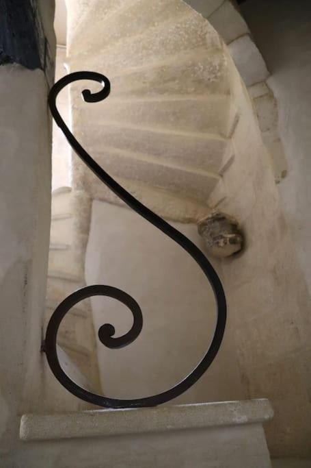 דירות Uzes Centre Quartiers Des Arts Charme De L'Ancien מראה חיצוני תמונה