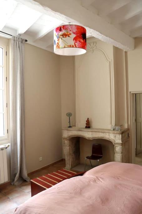 דירות Uzes Centre Quartiers Des Arts Charme De L'Ancien מראה חיצוני תמונה